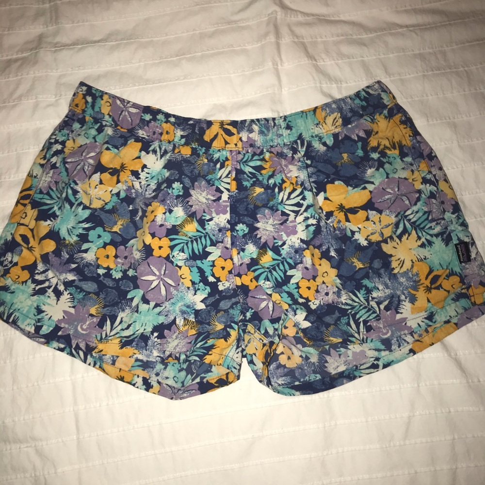 Patagonia barely baggie shorts